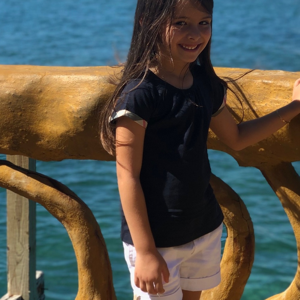 Navy blue Burberry shirt 4yrs girl